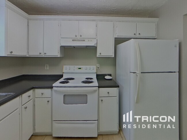Foto del edificio - 3011 Eastland Way