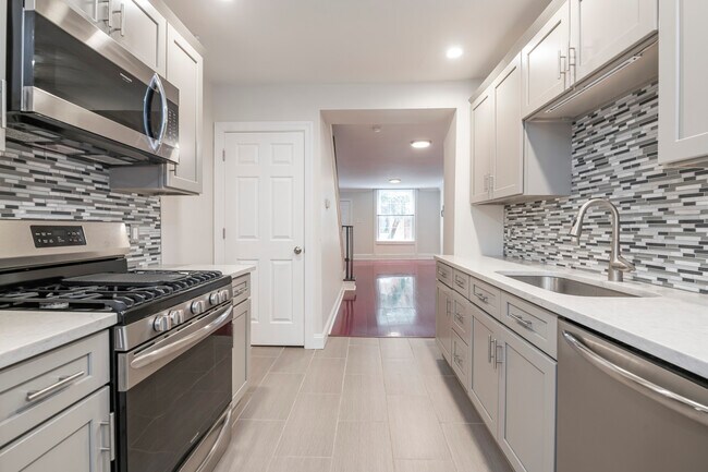 Foto del edificio - 1229 S Bonsall St