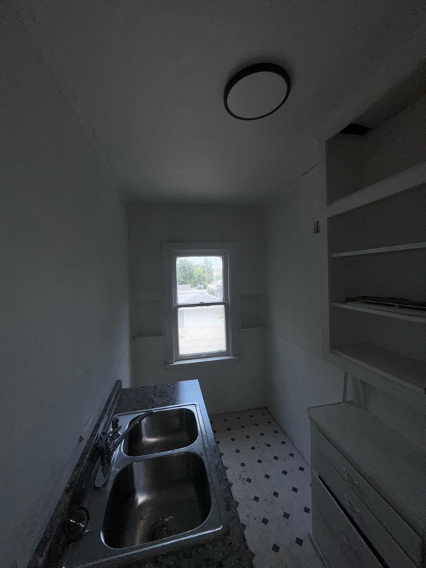Primary Photo - 1211 Starr Ave