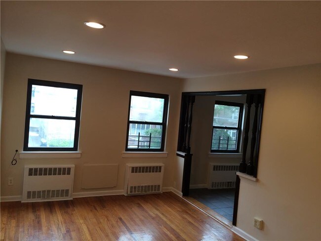 Foto del edificio - 78-17 32nd Avenue