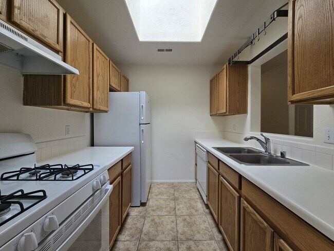 Foto del edificio - 3353 Vista Del Prado Ct