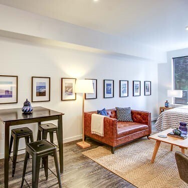 Foto del edificio - Wheel House Lofts