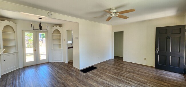 Foto del edificio - Coronado: Charming 2bd/1ba Village House w...
