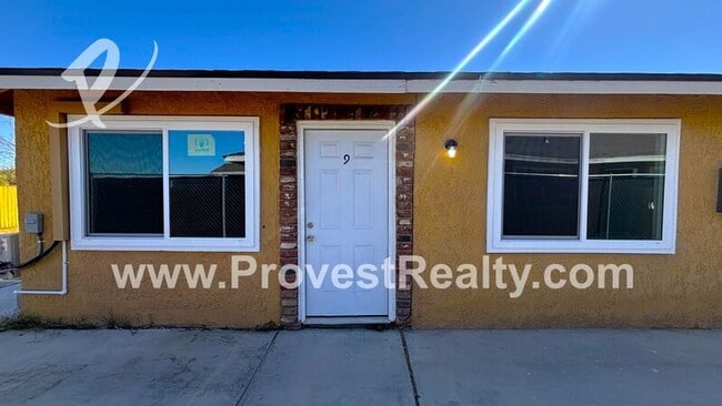 Building Photo - 11800 White Ave