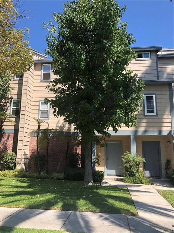 Foto principal - 701 E Harvard St