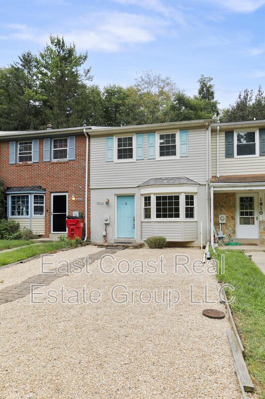 Building Photo - 1908 Abbey Ln