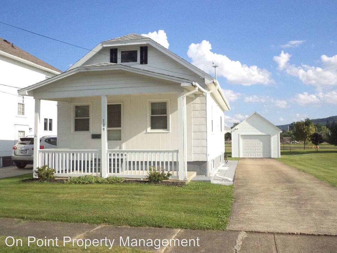 Primary Photo - 1 br, 1 bath House - 109 W. Spring St.