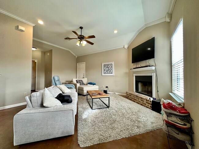 Foto del edificio - Spacious 4BR/3BA Baylor Bubble Home Minutes from Campus!