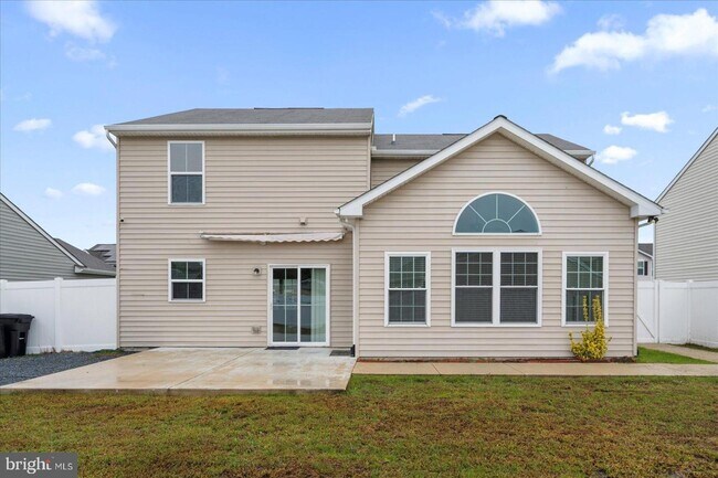 Foto del edificio - 38369 Elizabeth Ln