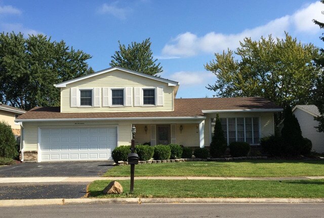 Foto principal - 617 Newport Ave