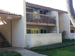 Building Photo - 5516 Armitos Ave