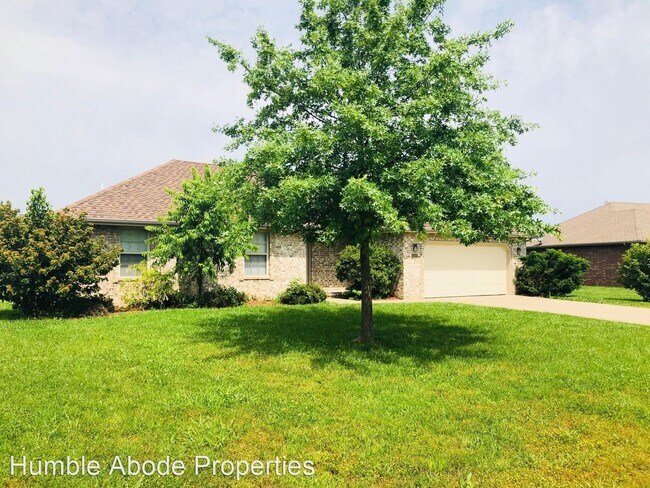 Building Photo - 3 br, 2 bath House - 1107 E Chesapeake Dr