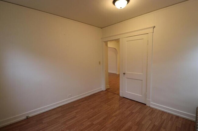 Foto del edificio - 1002 N. 13th St / 1302 Wisconsin Ave - 100...