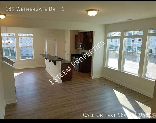 Foto del edificio - 189 Wethergate Dr