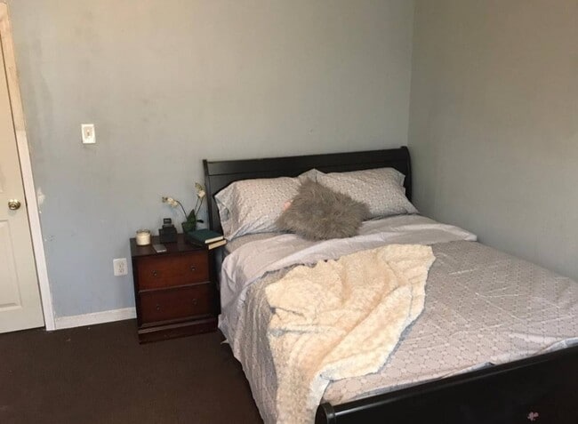 Photo - 3119 Frankford Ave Apartment