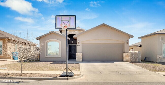 Foto del edificio - 412 Beech Tree Dr