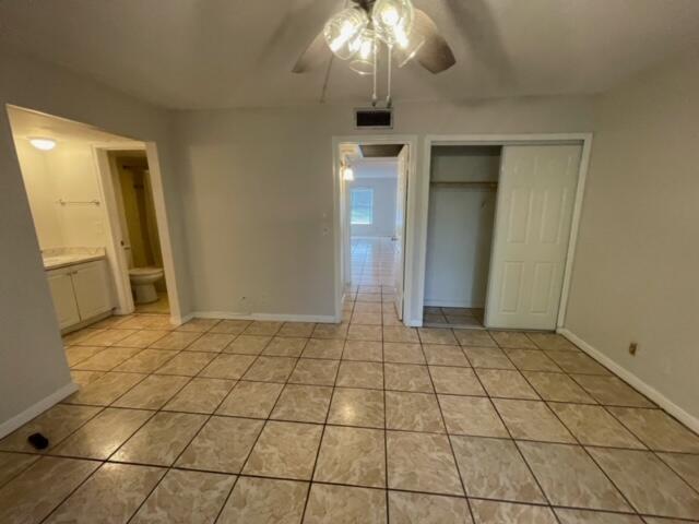 Building Photo - 111 Greenbrier C