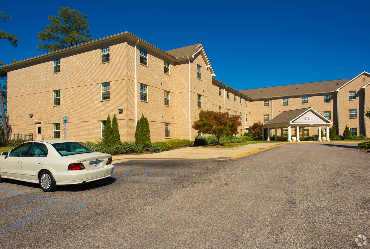 Building Photo - AHEPA Penelope District One Senior Apartments