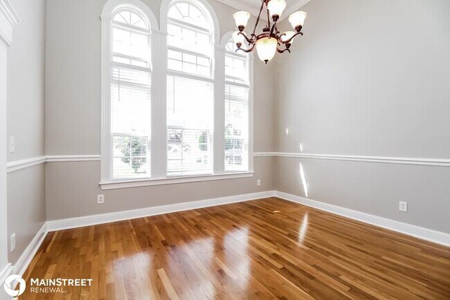 Building Photo - 327 Sayre Ln, Murfreesboro, TN 37127