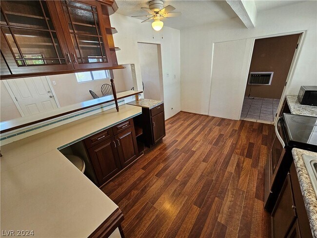 Foto del edificio - 2308 Fair Ave