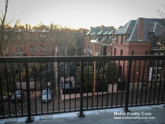 Foto del edificio - 101 Monmouth St