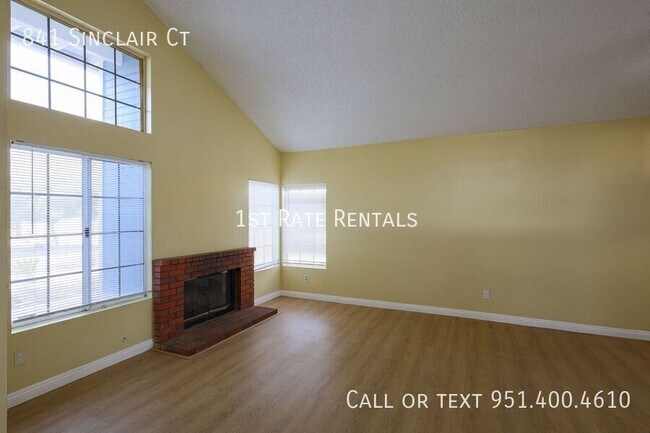 Foto del edificio - 841 Sinclair Ct