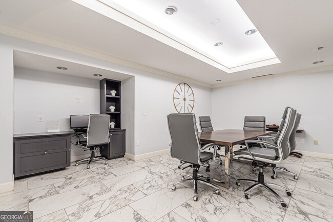 Building Photo - 2870 Pharr Ct S Northwest