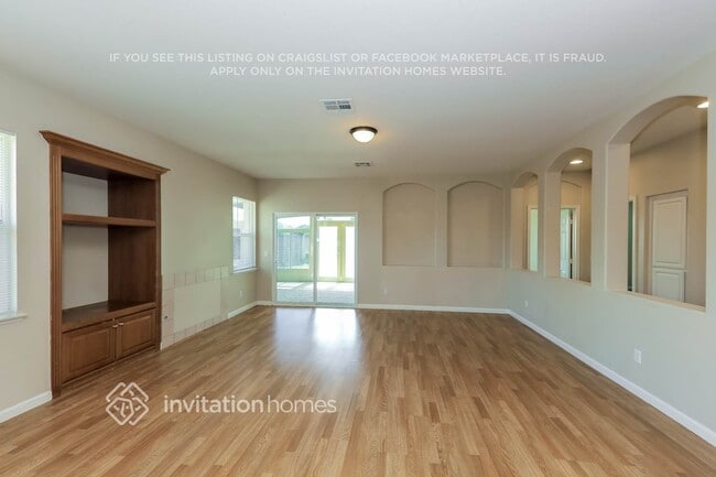 Building Photo - 34693 Yarrow Ct