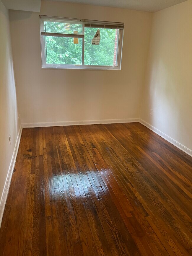 Foto del edificio - 1471 Bangor St SE