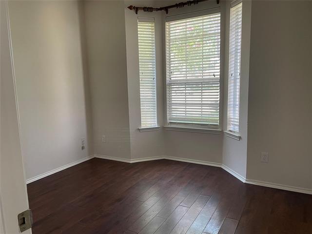 Building Photo - 8200 Spring Ridge Dr