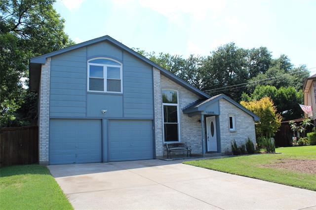 Building Photo - 1018 W Lovers Ln