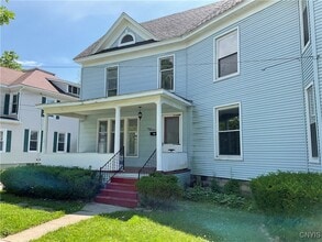 Building Photo - 700 Nellis St