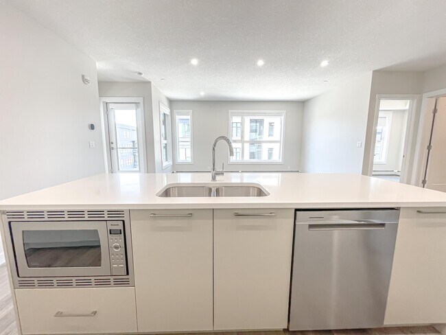 Building Photo - 4160 Norford Ave NW
