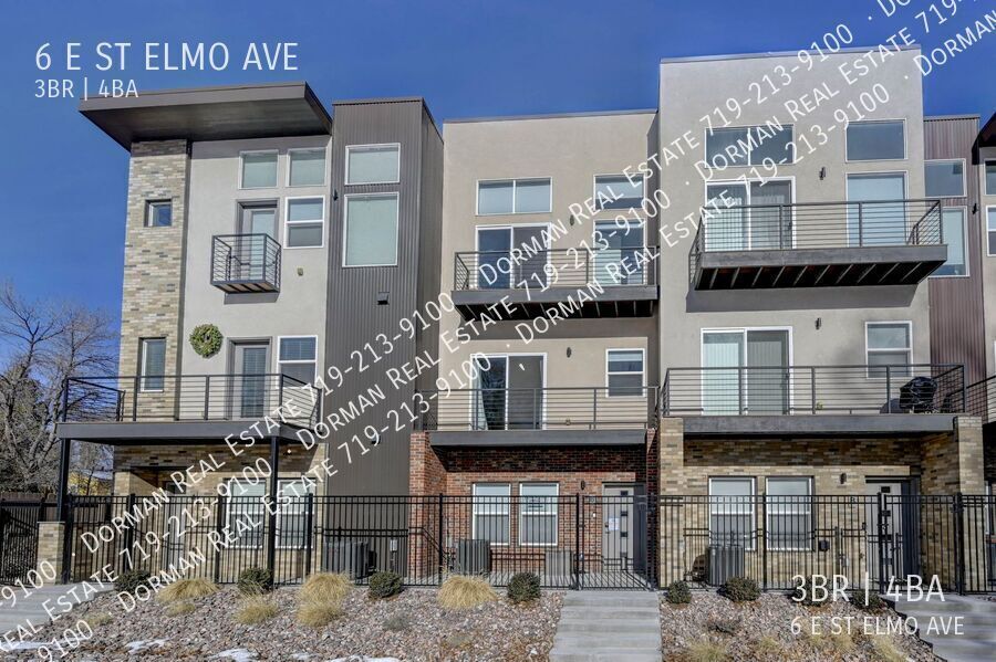 Foto principal - GORGEOUS AND HUGE 3 STORY TOWNHOME IN IVYW...