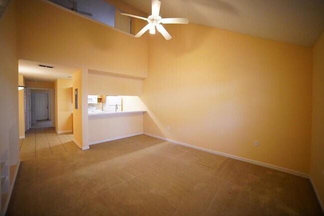 Foto del edificio - 2738 W Tharpe St