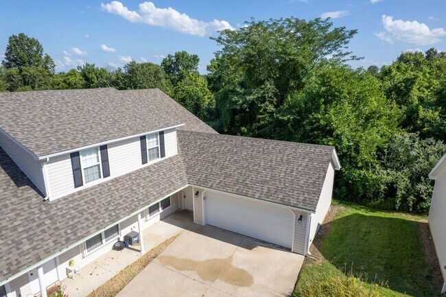 Foto del edificio - 1704-1706-1706 Juniper Dr