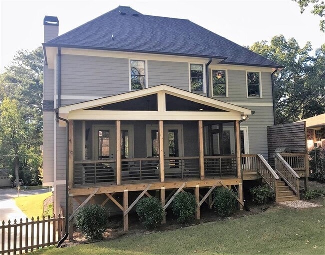Building Photo - 1233 Vista Valley Dr NE