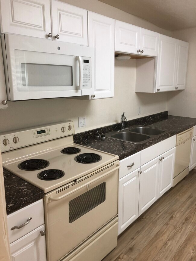 Foto del edificio - 203 Montana Ave