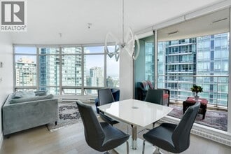Building Photo - 1200 Alberni St