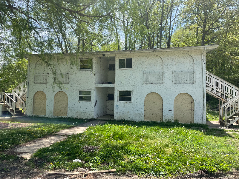 Primary Photo - 1105 Hidden Valley Dr