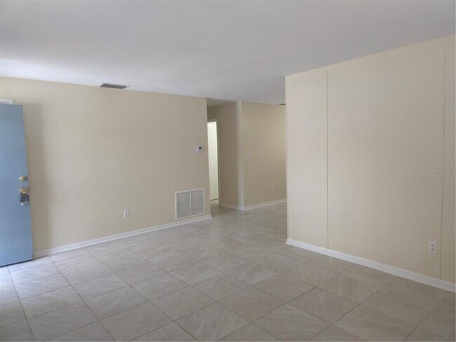 Building Photo - 800 Highland Ave