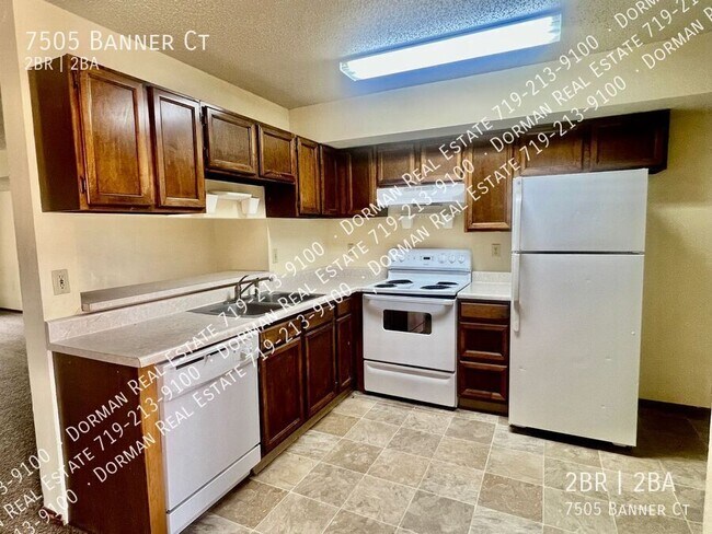 Foto del edificio - 7505 Banner Ct