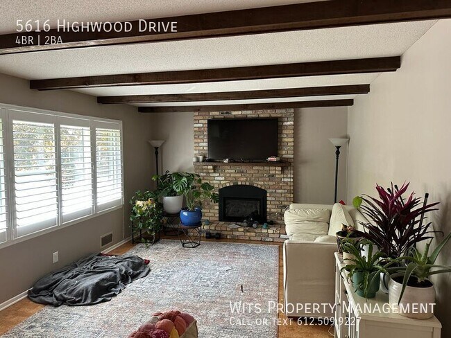 Foto del edificio - 5616 Highwood Dr