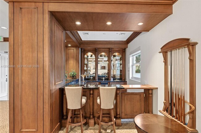 Foto del edificio - 13621 Deering Bay Dr