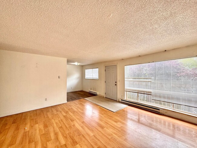 Foto del edificio - 4102 38th Ave. S