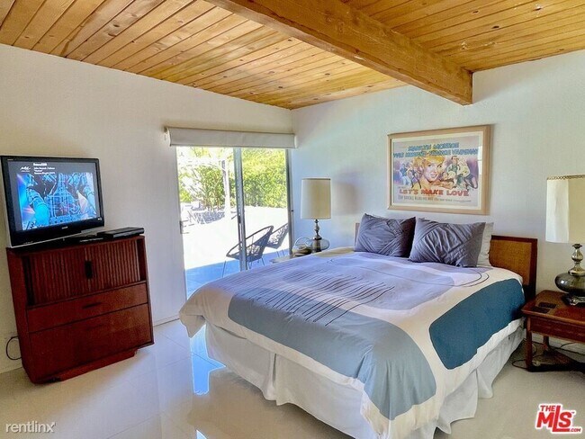 Foto del edificio - 3 br, 2 bath House - 440 E Glen Cir S