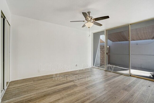 Foto del edificio - 45301 Deep Canyon Rd