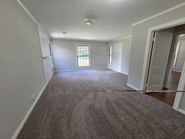 Foto del edificio - 1309 Shady Ln