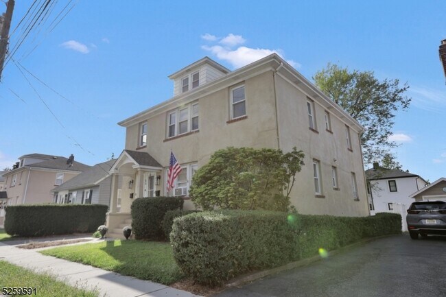 Foto del edificio - 65 10th St