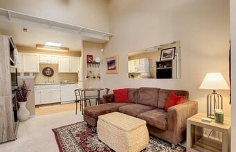 Building Photo - 4931 Garrison St